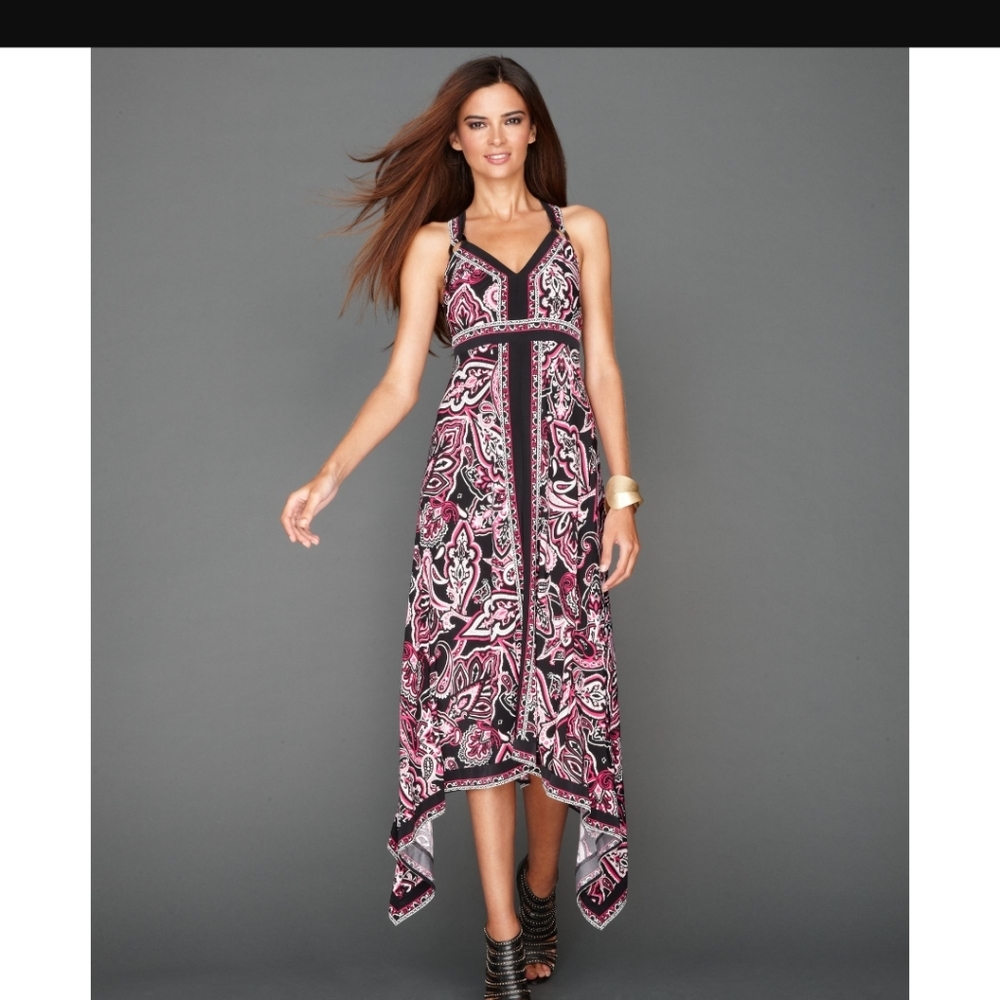 Sleeveless dress